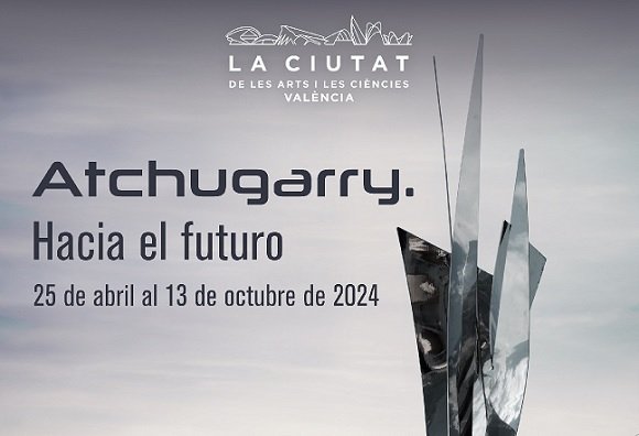 El escultor Pablo Atchugarry en La Ciudad de las Artes y las Ciencias